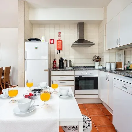 Apartament Pool And Beach