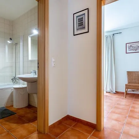 Pool And Beach Apartament *