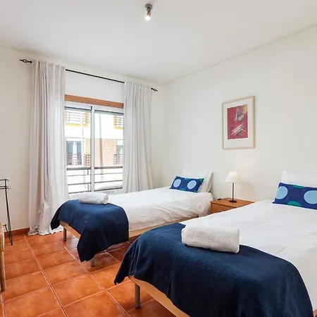 Appartement Pool And Beach